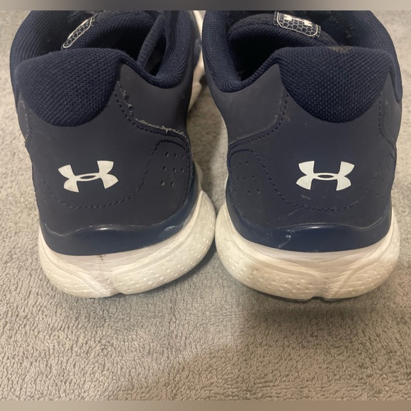 Under Armour      Men’s Navy Sneakers - Picture 4 of 7